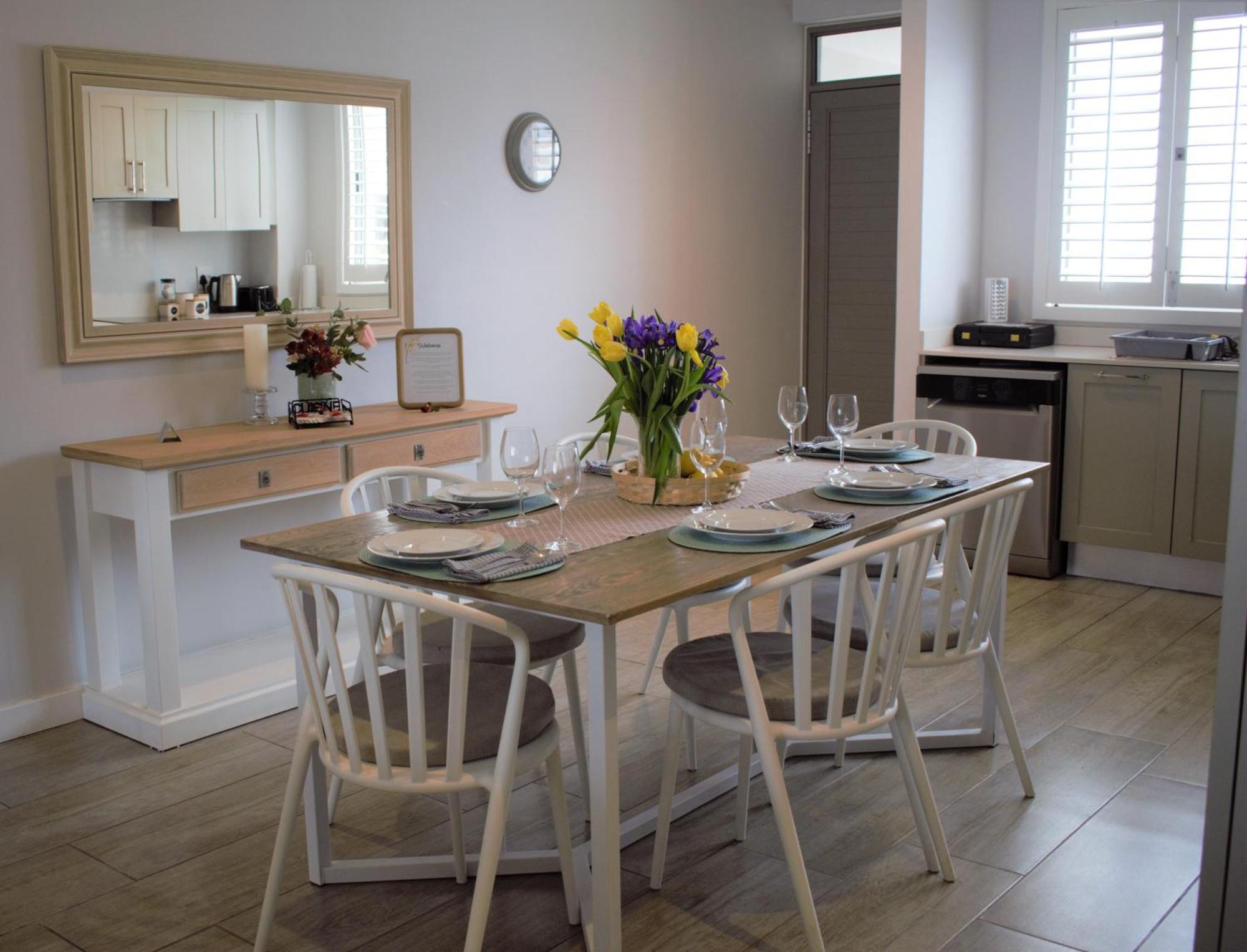 Spacious, Modern & Convenient Franschhoek Exterior photo